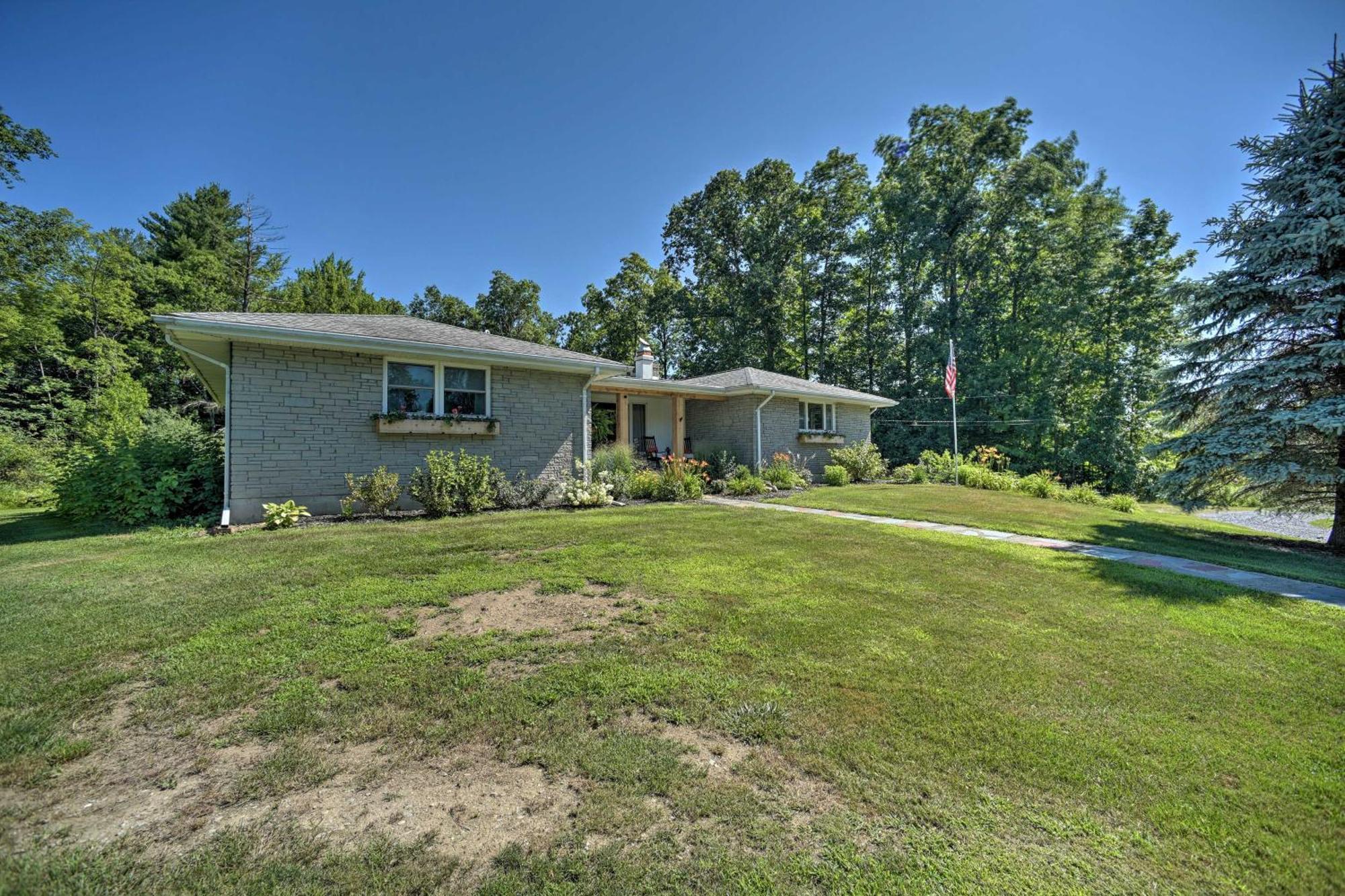 Modern Studio Less Than 13 Mi To Saratoga Racetrack! Ballston Spa Exteriör bild